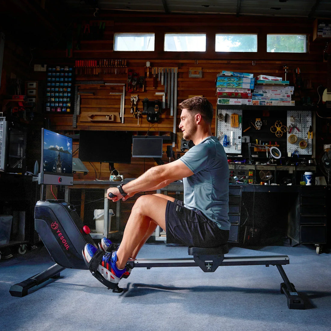 Vogatore: muscoli coinvolti e benefici reali dell’attrezzo più completo