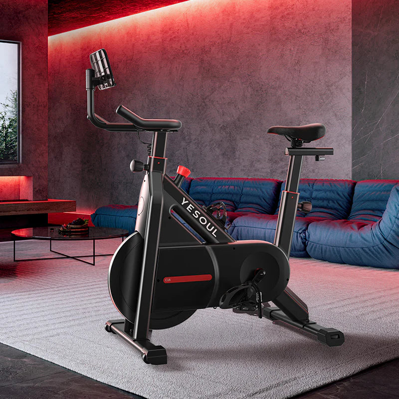 YESOUL C1A – Spin bike interattiva per casa, resistenza magnetica 100 livelli, app Yesoul / Zwift / Kinomap, silenziosa e compatta